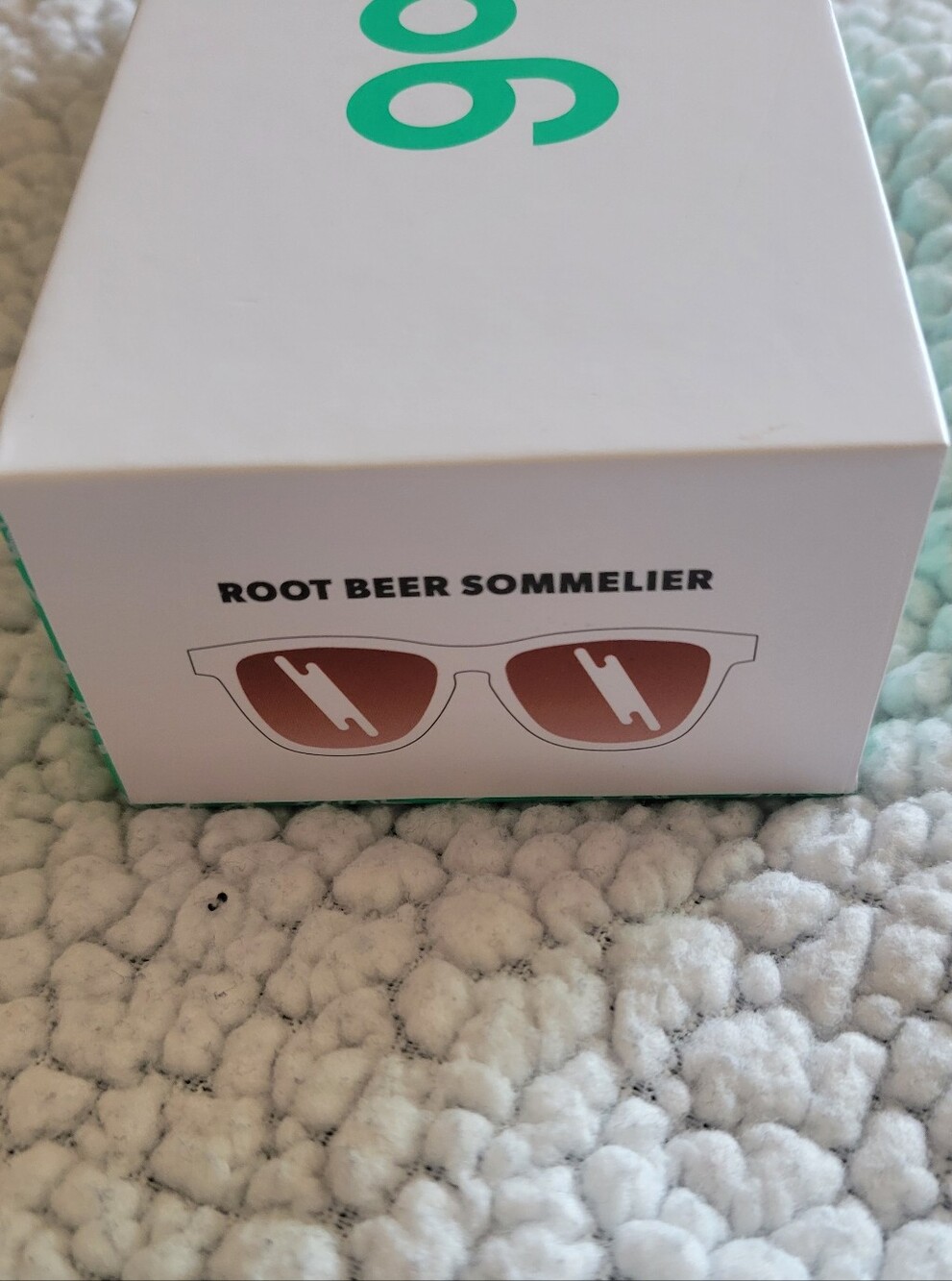 goodr - OG Root Beer Sommelier Sunglasses - Box & Teal fabric case included - Picture 3 of 5
